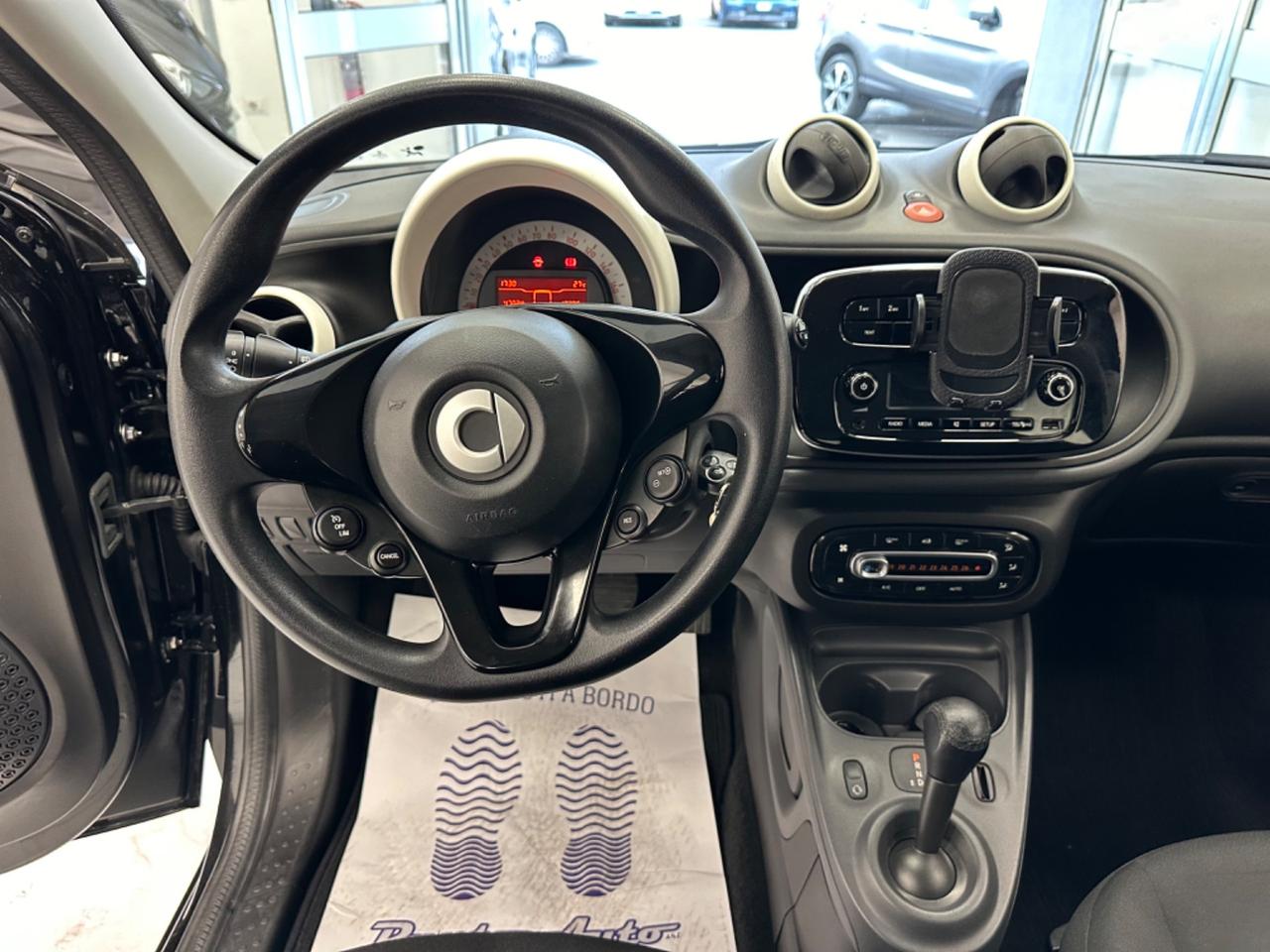 Smart ForFour 70 1.0 twinamic Youngster