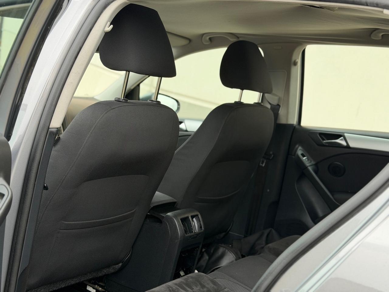Volkswagen Golf 1.6 TDI 110 cv neopatentati 2011