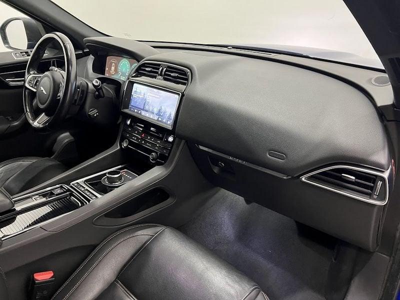 Jaguar F-Pace F-Pace 2.0 D 240 CV AWD aut. Portfolio