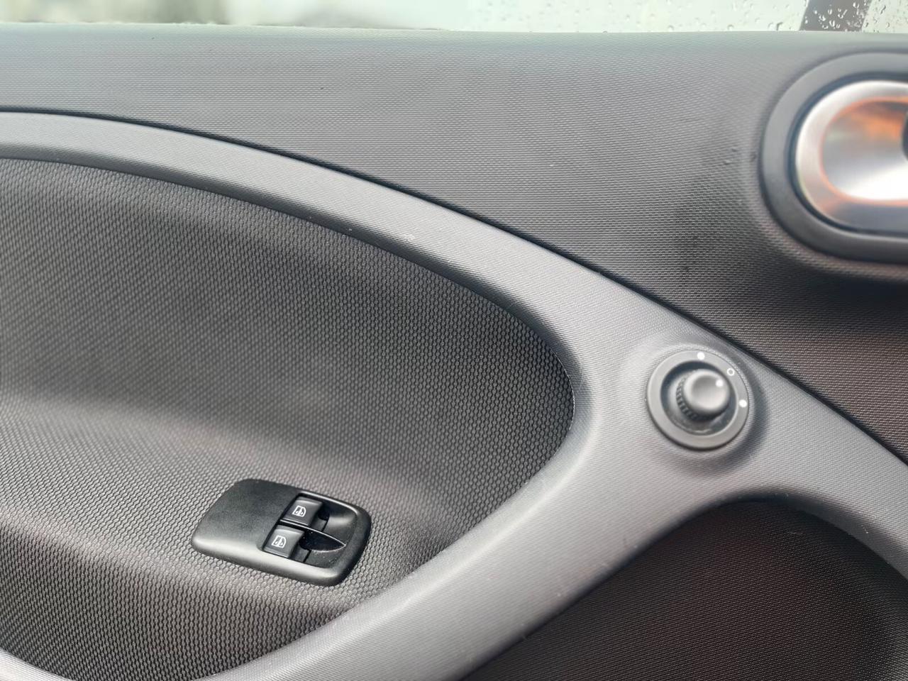 Smart ForFour 70 1.0 Prime - TETTO APRIBILE - LED