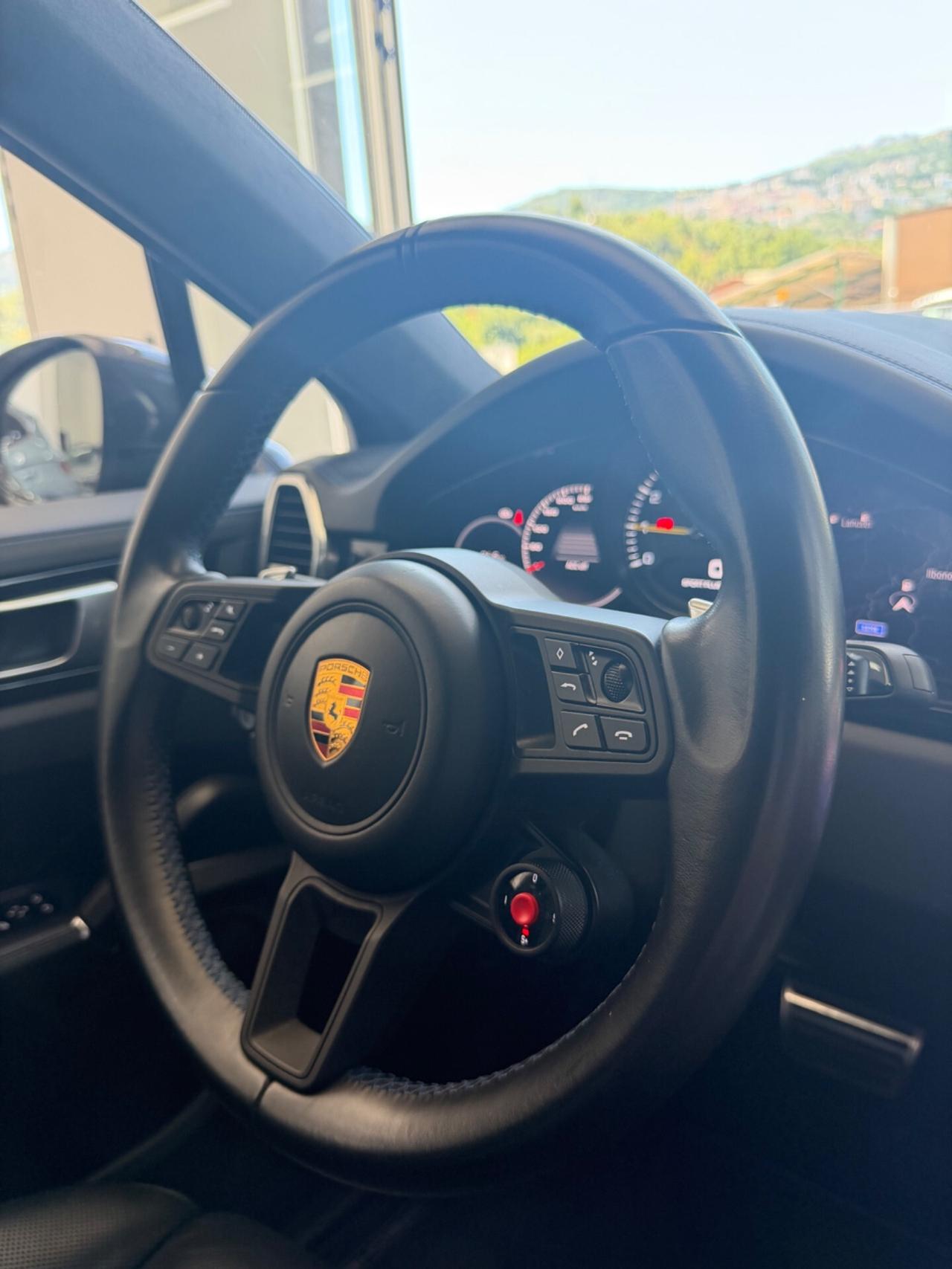 Porsche Cayenne Coupé 4.0 V8 Turbo FINANZIABILE