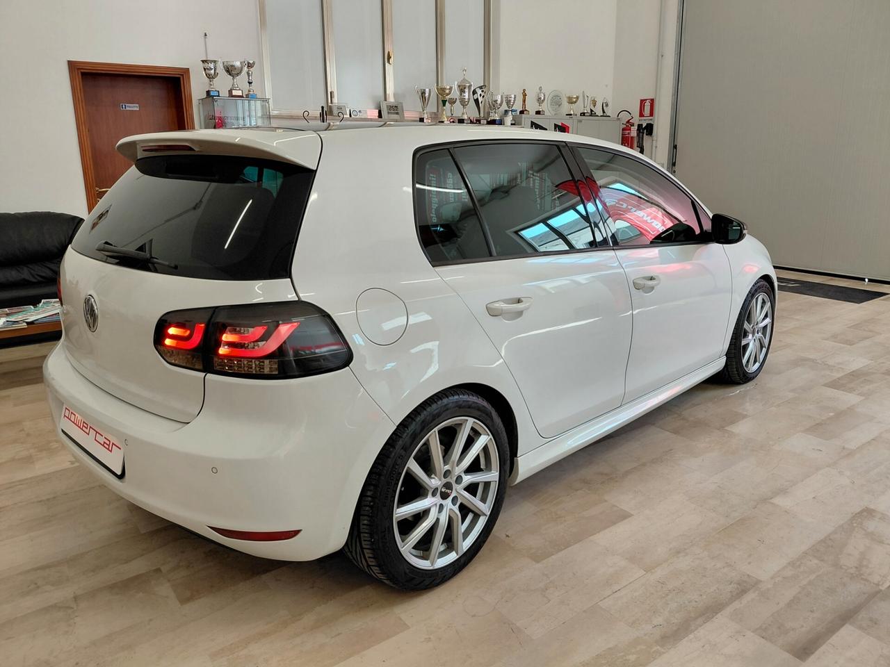 Volkswagen Golf 2.0 TDI 140CV DPF 5p. Highline