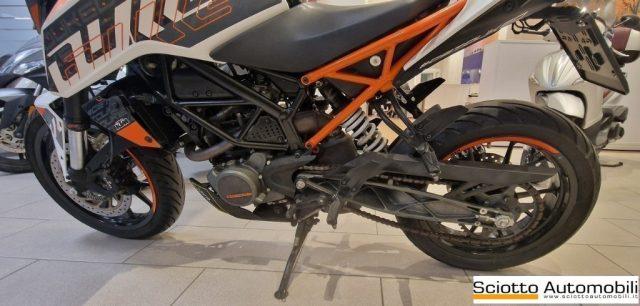 KTM 125 Duke 125