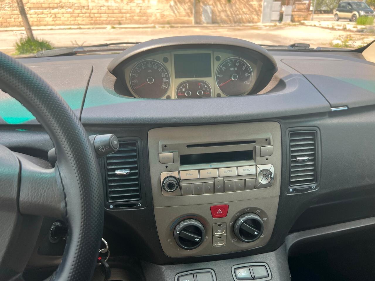 Lancia MUSA 1.3 Multijet 16V 70 CV Oro