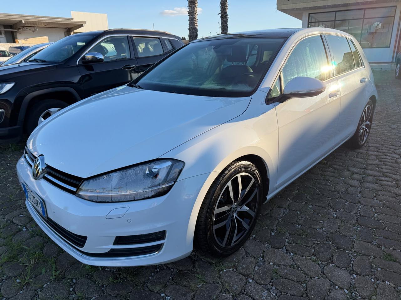 Volkswagen Golf 1.6 TDI DSG 5p. Highline BlueMotion Technology
