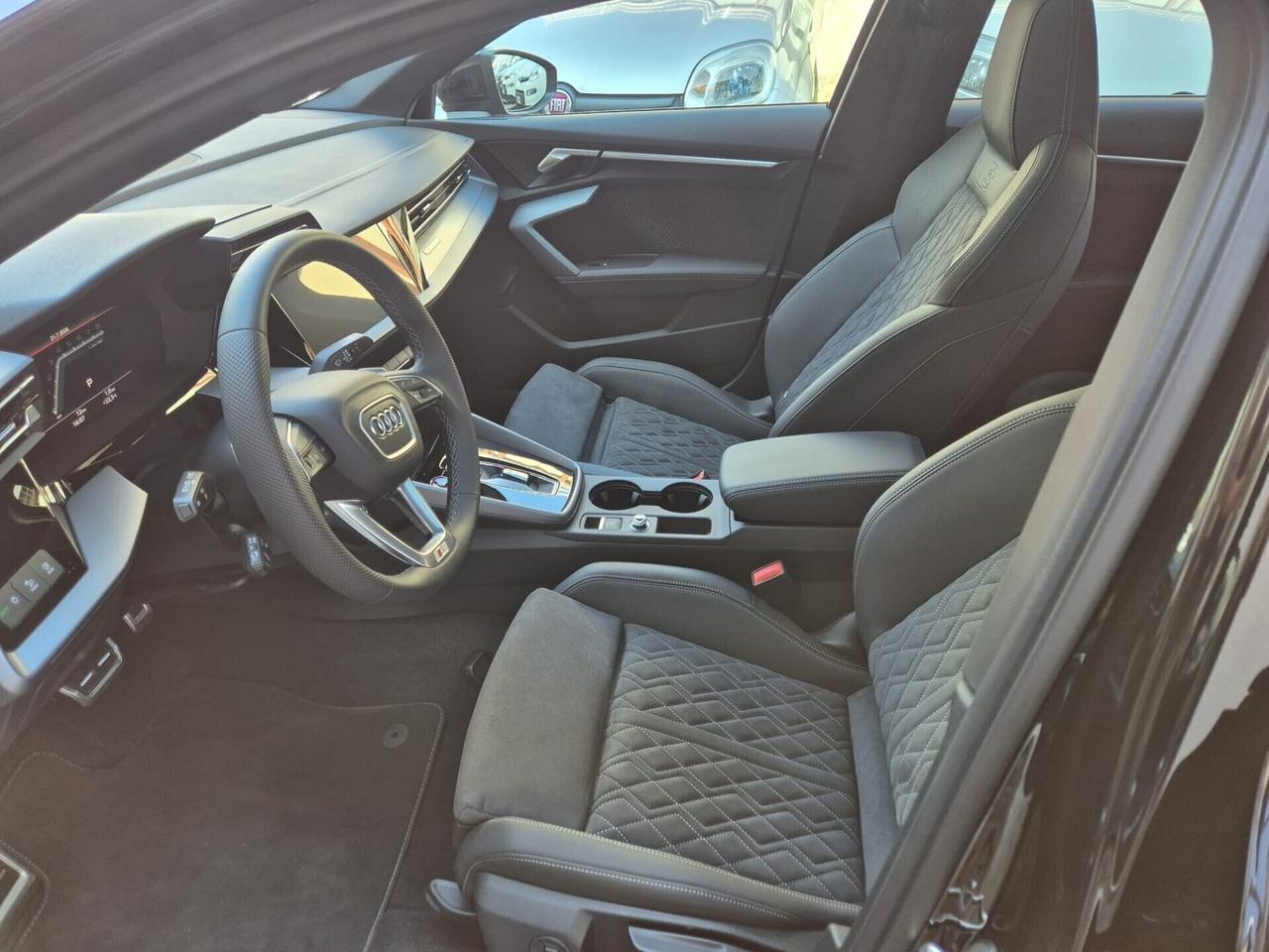 Audi S3 Sportback 2.0 tfsi quattro s-tronic 333CV