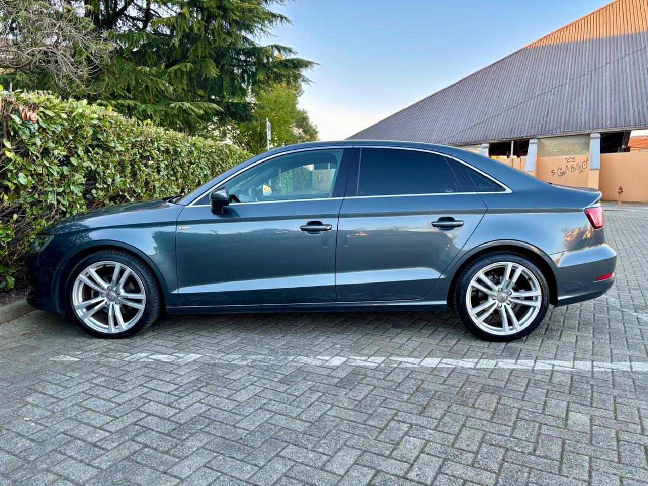 Audi A3 Sedan S-line