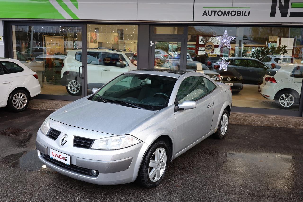 Renault Megane Mégane C-C 1.6 16V Confort Dynamique