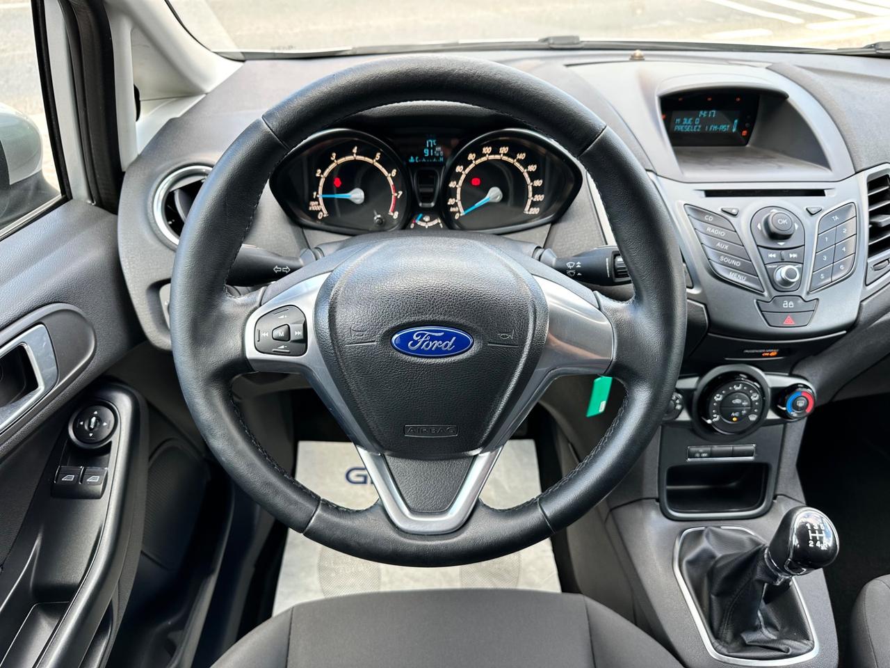 Ford Fiesta 1.0Bz 80CV 5P Titanium - Neopatentati