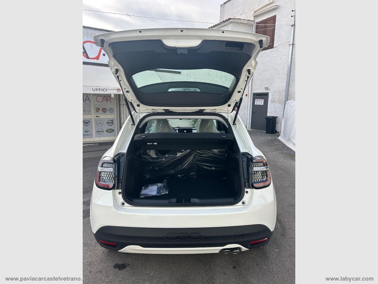 FIAT 600 Hybrid 145 CV DCT MHEV Icon