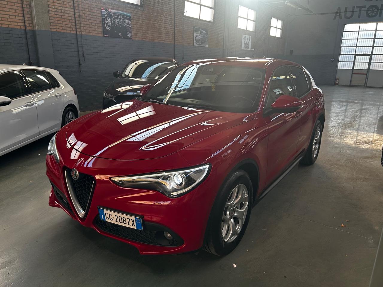 Alfa Romeo Stelvio 2.2 Turbodiesel 160 CV AT8 RWD Business