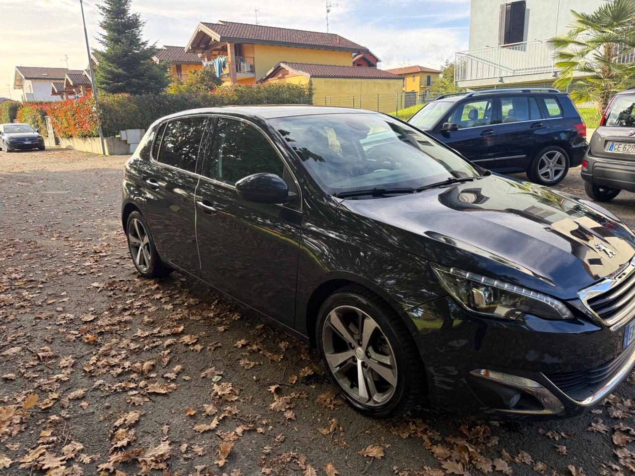 Peugeot 308 BlueHDi 150 S&S Allure