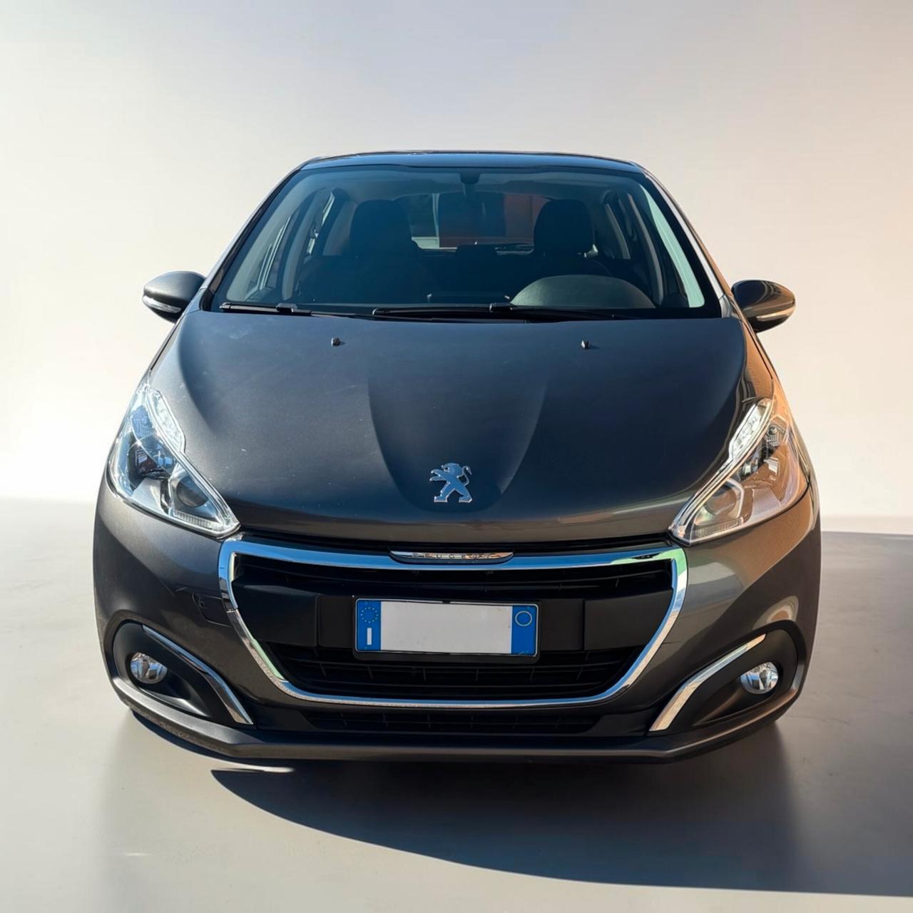 Peugeot 208 PureTech 82 5 porte Allure