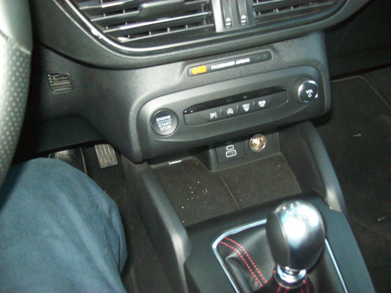 Ford Focus 1.0 EcoBoost Hybrid 125 CV 5p. ST-Line X