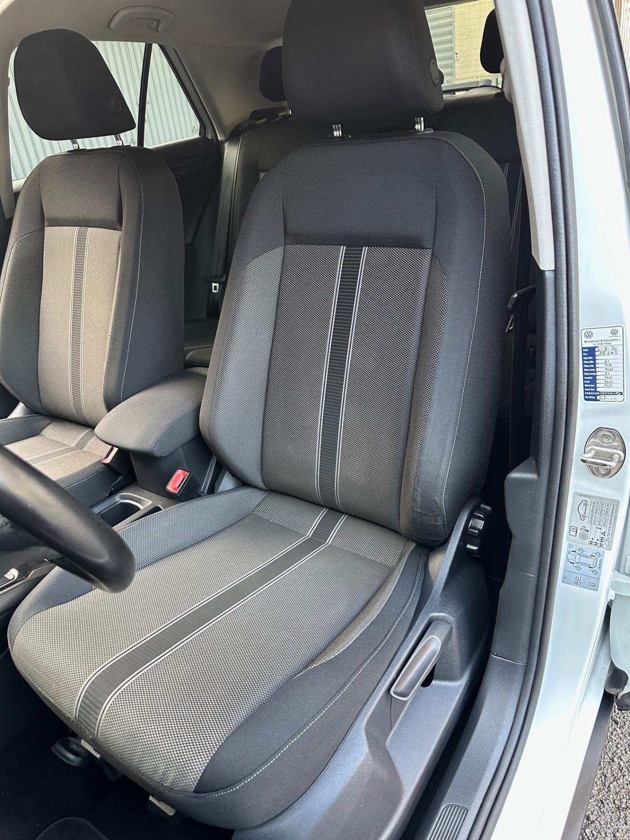 Volkswagen T-Roc 1.6 TDI SCR 115cv BMT Advanced