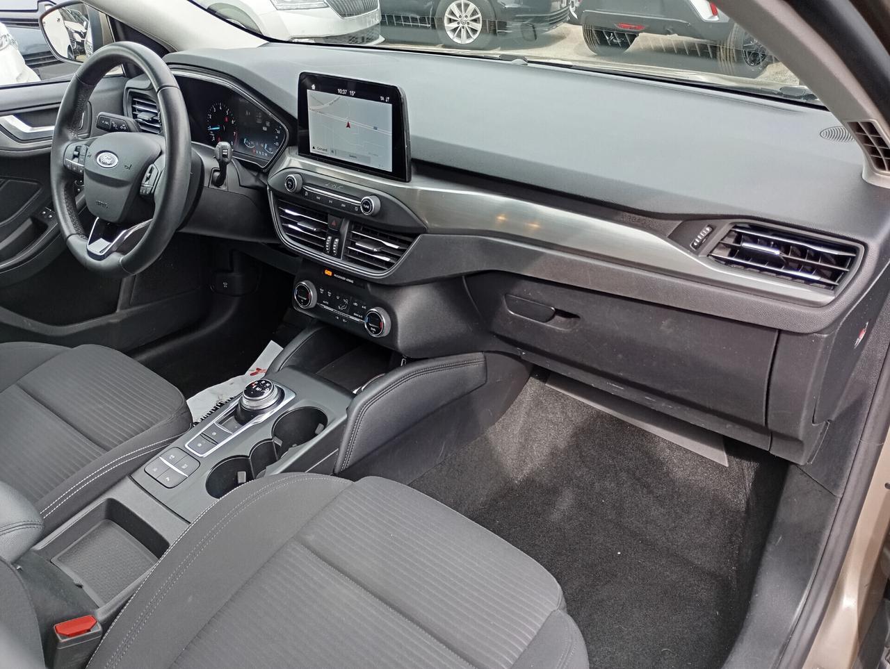 Ford Focus 5P 1.0 EcoBoost 125CV Titanium Aut.