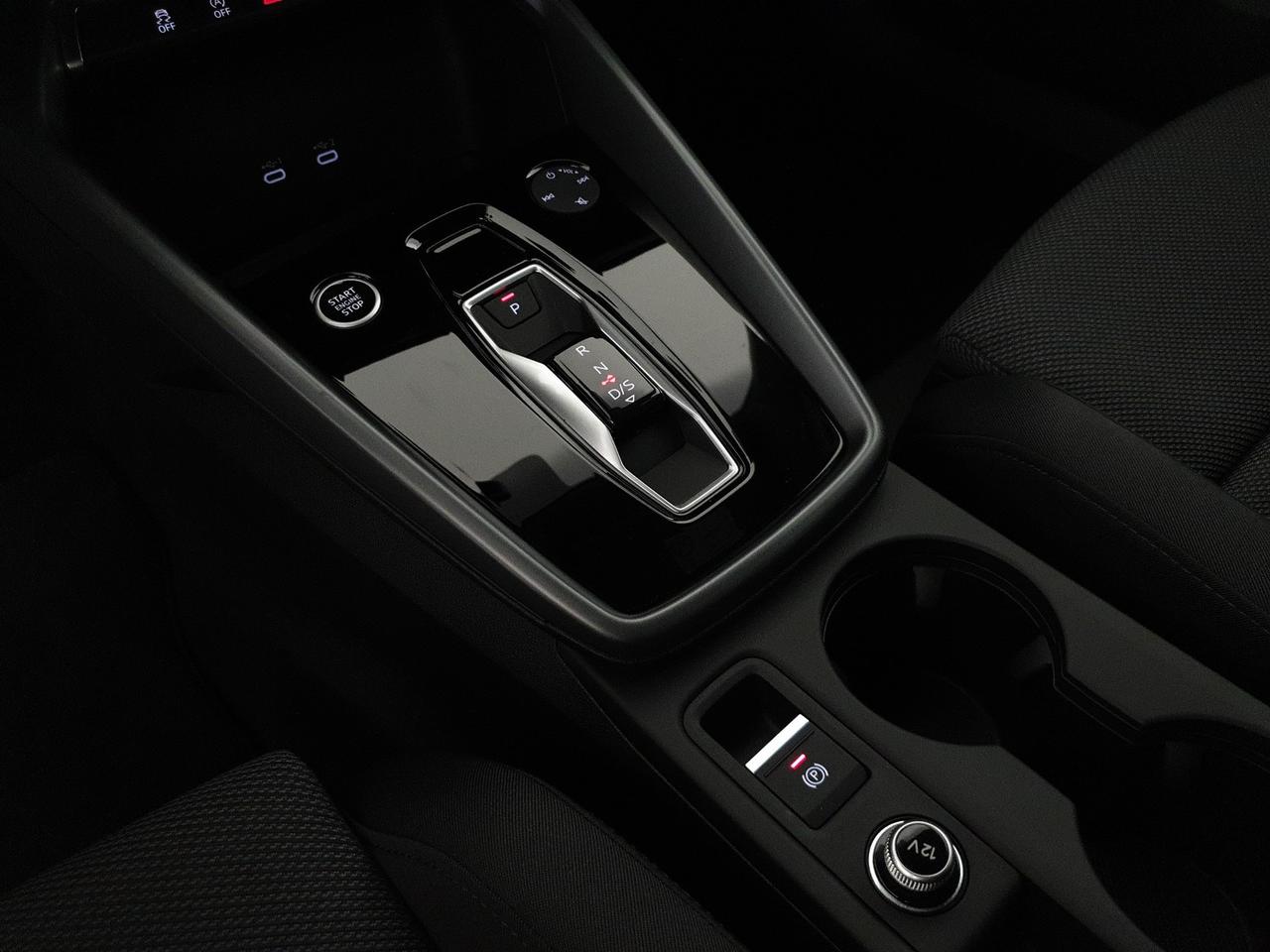 Sportback 30TFSI 116CV S tronic Business Advanced