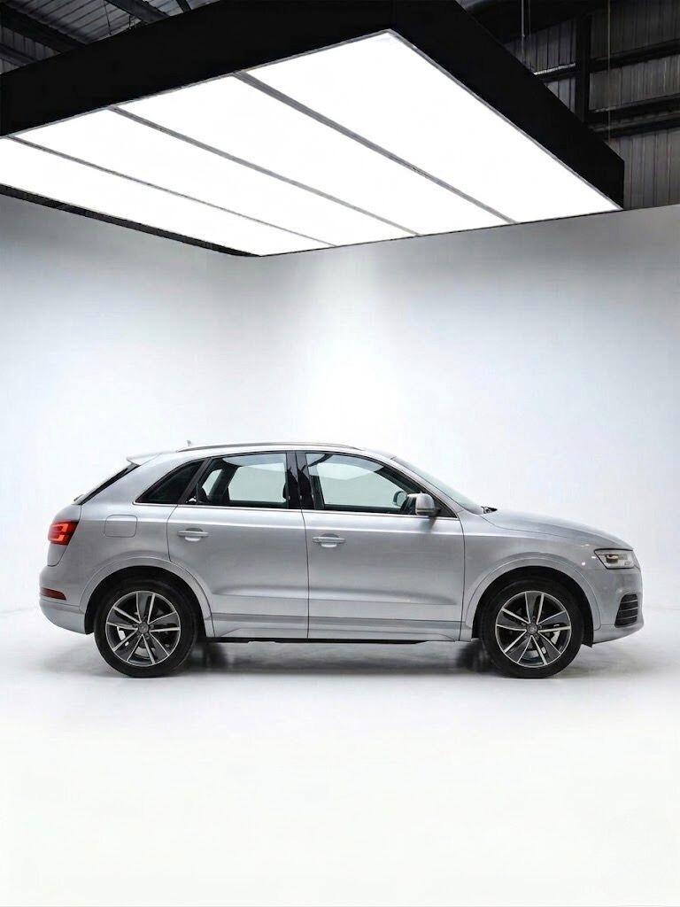 Audi Q3 2.0 TDI 120 CV Sport