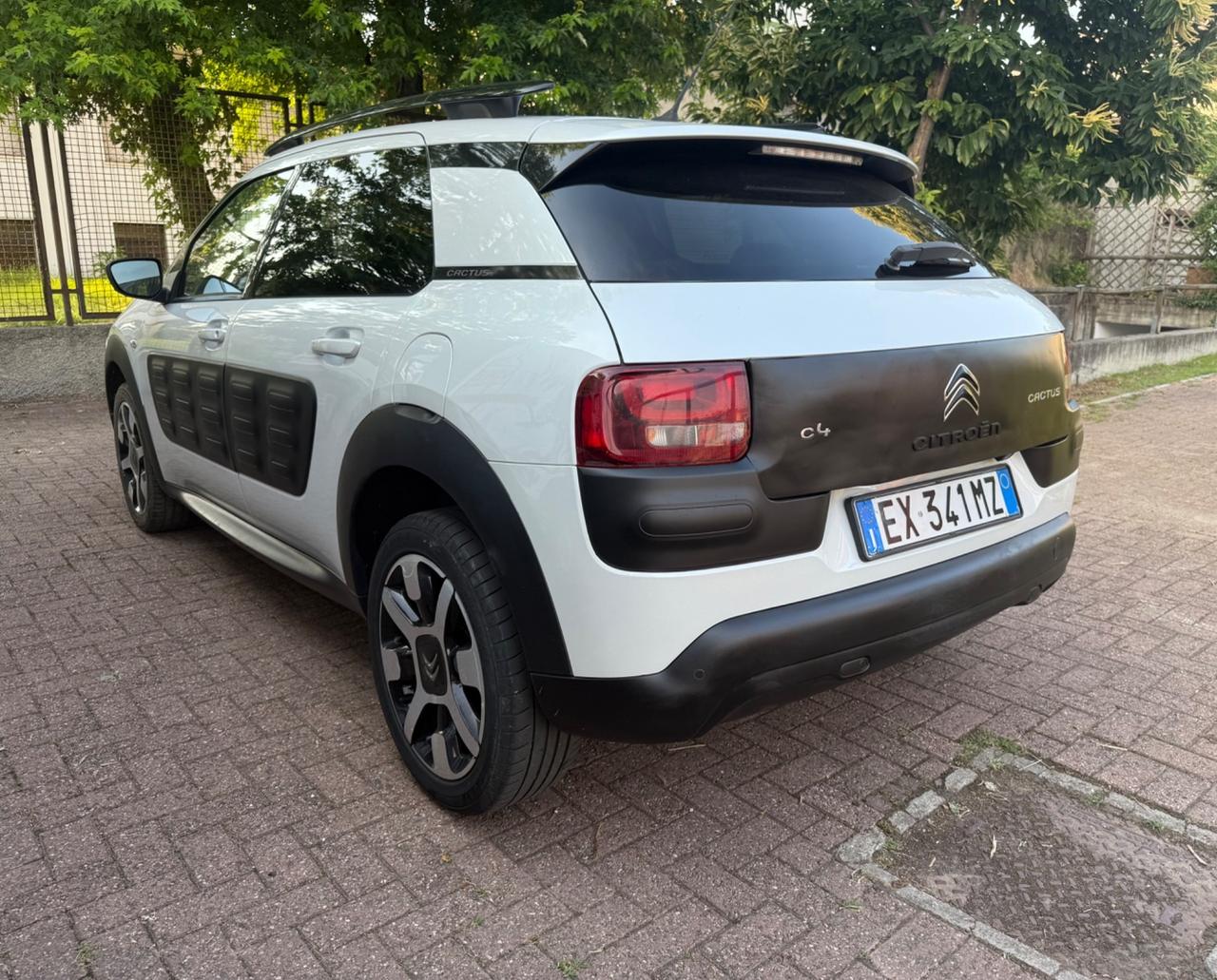 Citroen C4 Cactus PureTech 82 Shine Edition