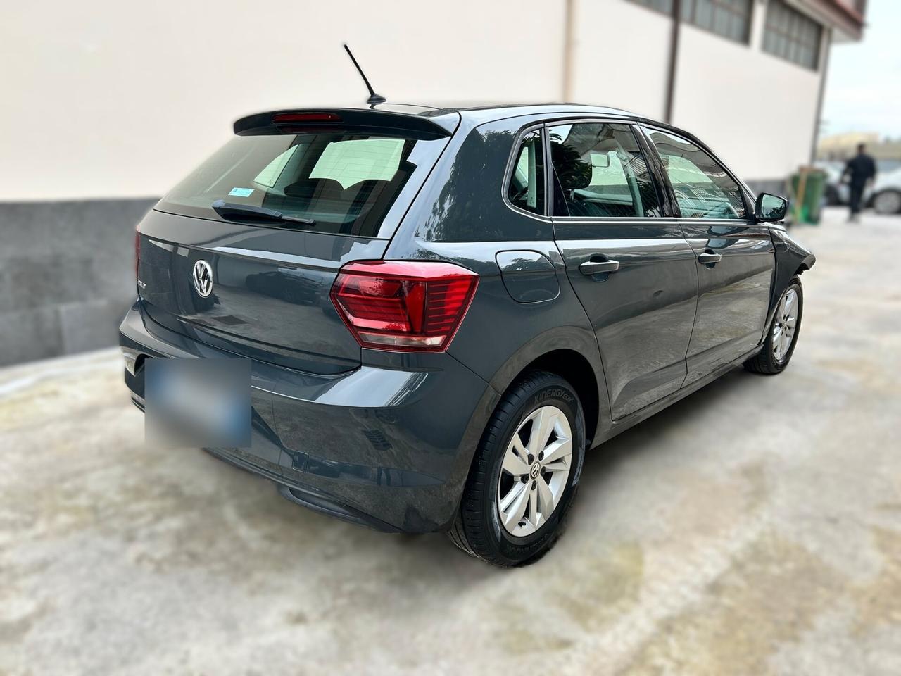 VW Polo 1.0 TSI 95CV - 2018 Incidentata