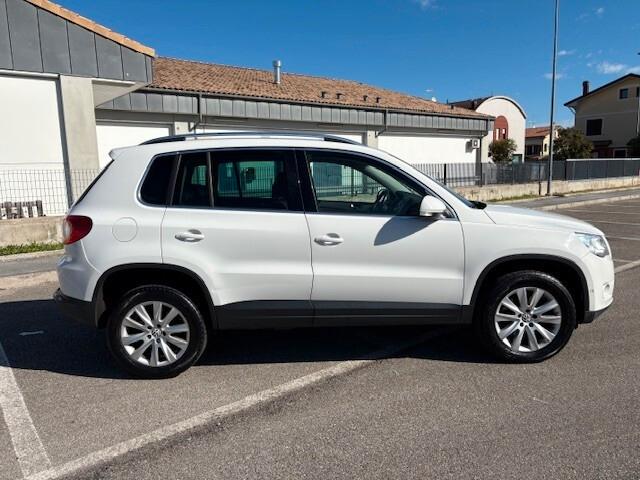 Volkswagen Tiguan 2.0 TDI DPF 4MOTION Sport & Style