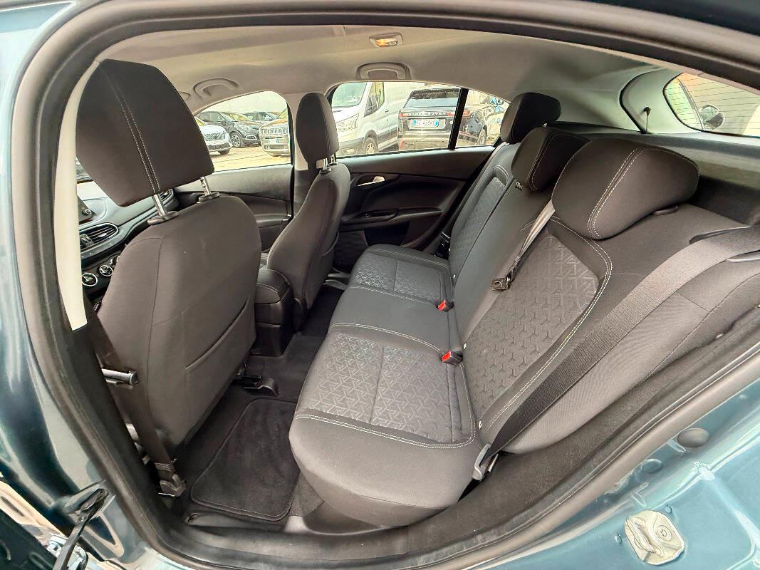 Fiat Tipo FIAT TIPO CROSS 1.6 mjt Cross s&s 130cv