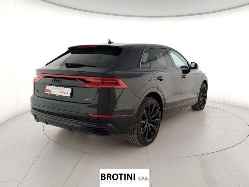Audi Q8 55 TFSI e quattro tiptronic S-Line Sport
