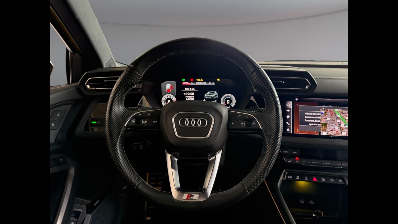 Audi Audi A3 allstreet Identity Contrast 35 TFSI 110(150) kW(CV) S tronic