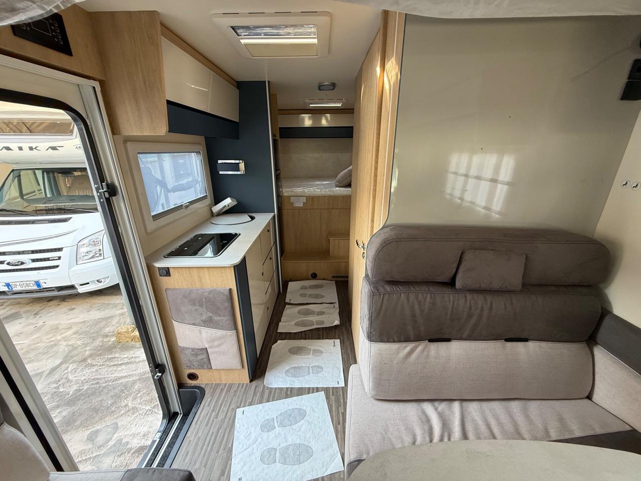 CI INTYERNATIONAL HORON 98 XT 5 POSTI OMOLOGATI