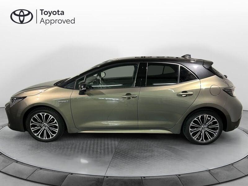 Toyota Corolla 1.8 Hybrid Style "OXIDE BRONZE & BLACK"