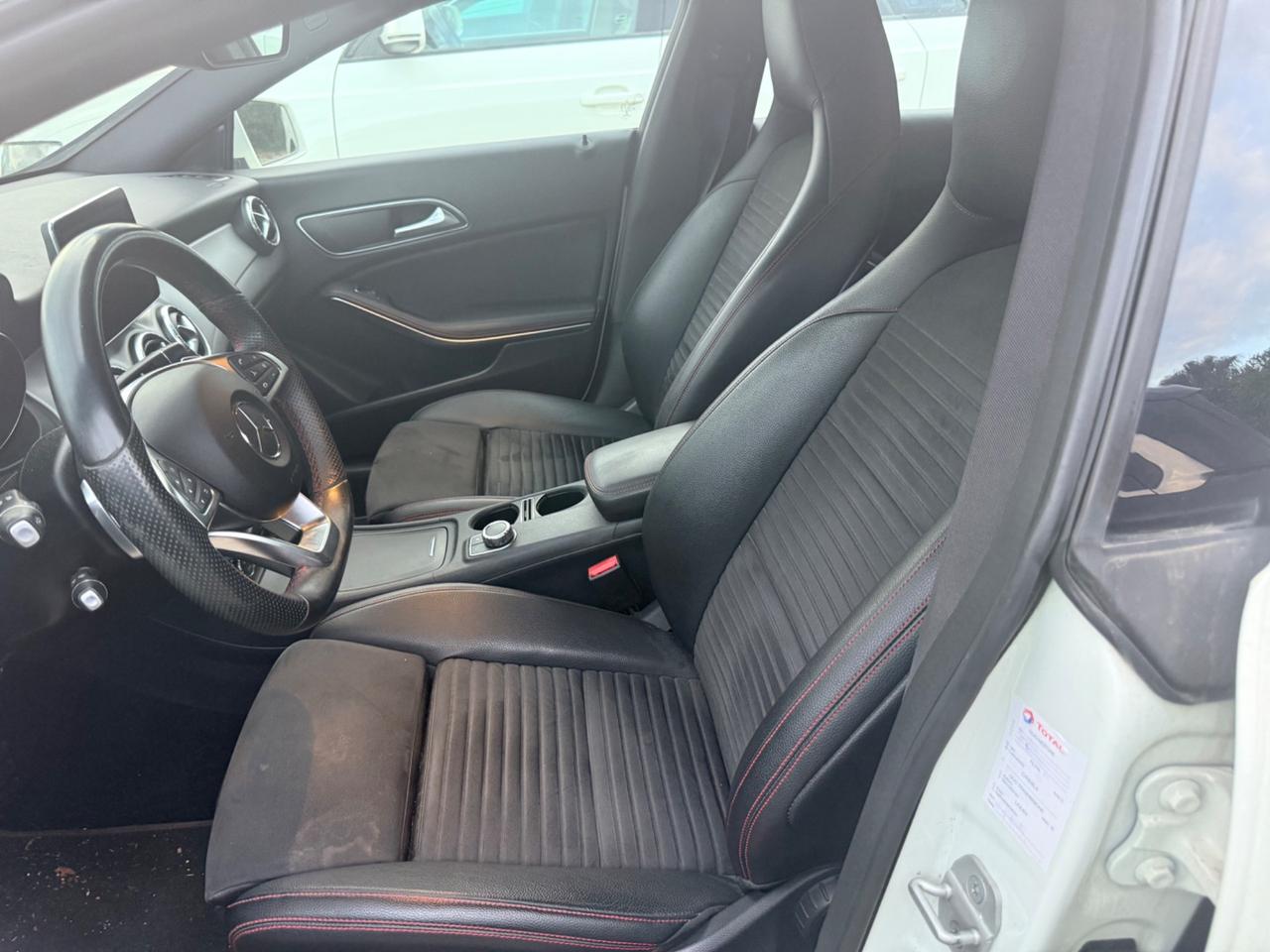 Mercedes-benz CLA 200 d Automatic Premium
