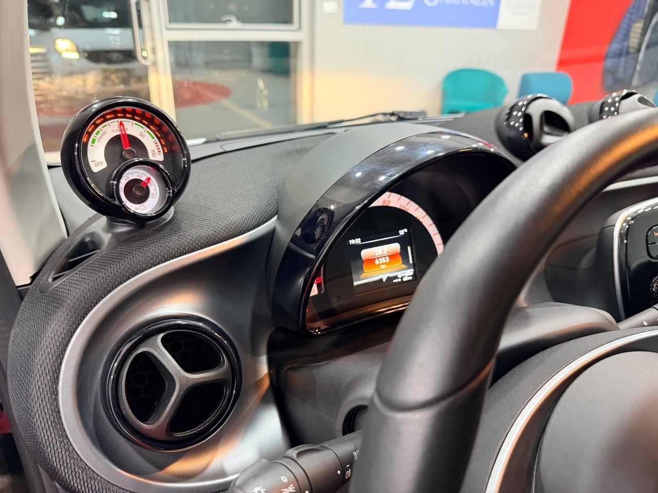 Smart ForTwo EQ PASSION 6300KM CERTIFICATI MERCEDES
