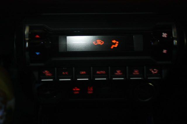 SUZUKI Ignis 1.2 Hybrid Top