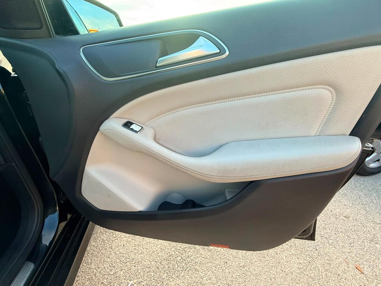 Mercedes-benz B 200 NGD Executive