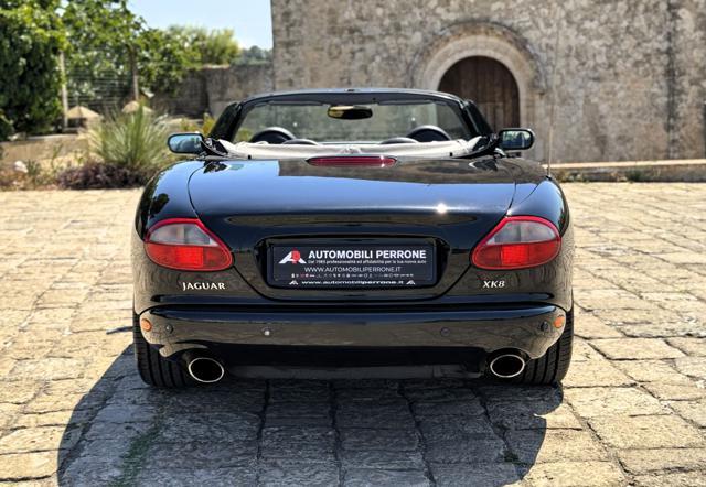 JAGUAR XK8 4.0i V8 Convertibile