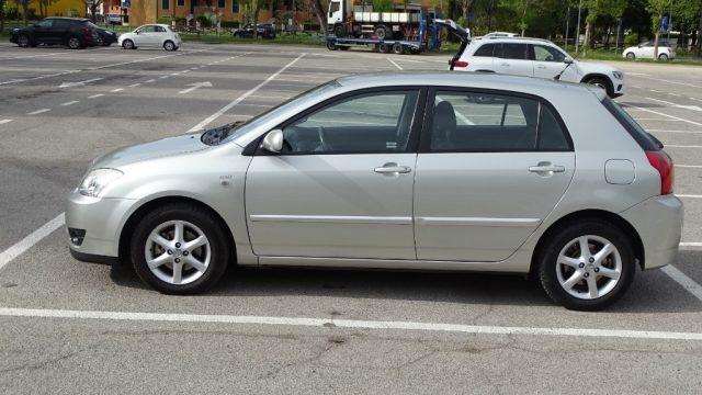 TOYOTA Corolla 1.4 D-4D M-MT 5p, Automatica, Sol, 90cv, Garanzia.