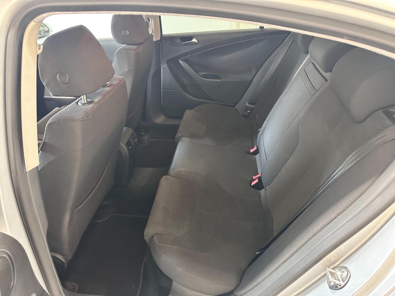 Volkswagen Passat 2.0 TDI 140cv UNICO PROP - NUOVA - DA VETRINA!!!!