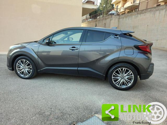 TOYOTA C-HR 1.8 Hybrid E-CVT Lounge