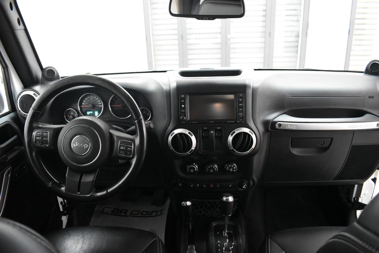 Jeep Wrangler Unlimited 2.8 CRD DPF Sahara Auto