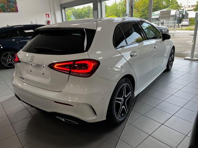 MERCEDES-BENZ A 180 d Automatic Premium