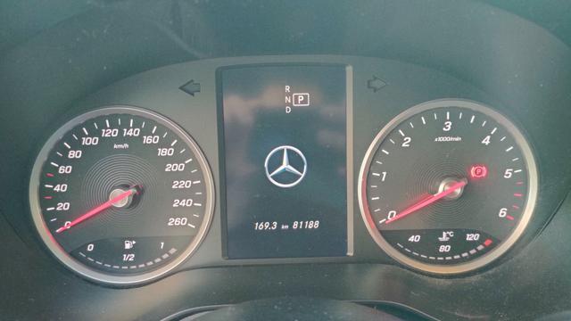 MERCEDES-BENZ GLC 200 d 4Matic Business 81000KM