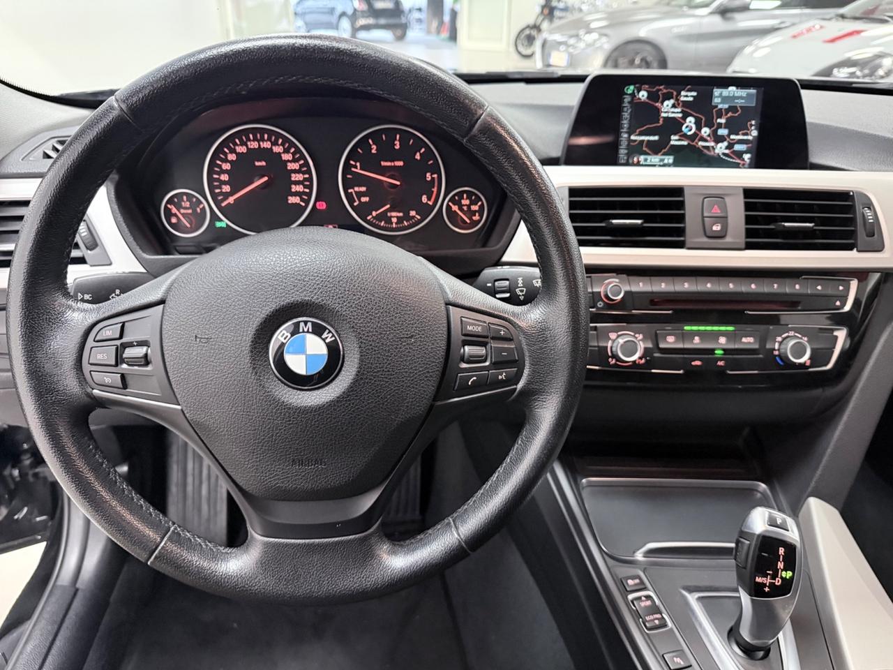 Bmw 320 320d Efficient Dynamics Business Advantage aut.