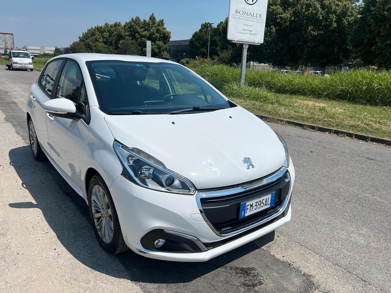 Peugeot 208 BlueHDi 75 S&S 5 porte Active