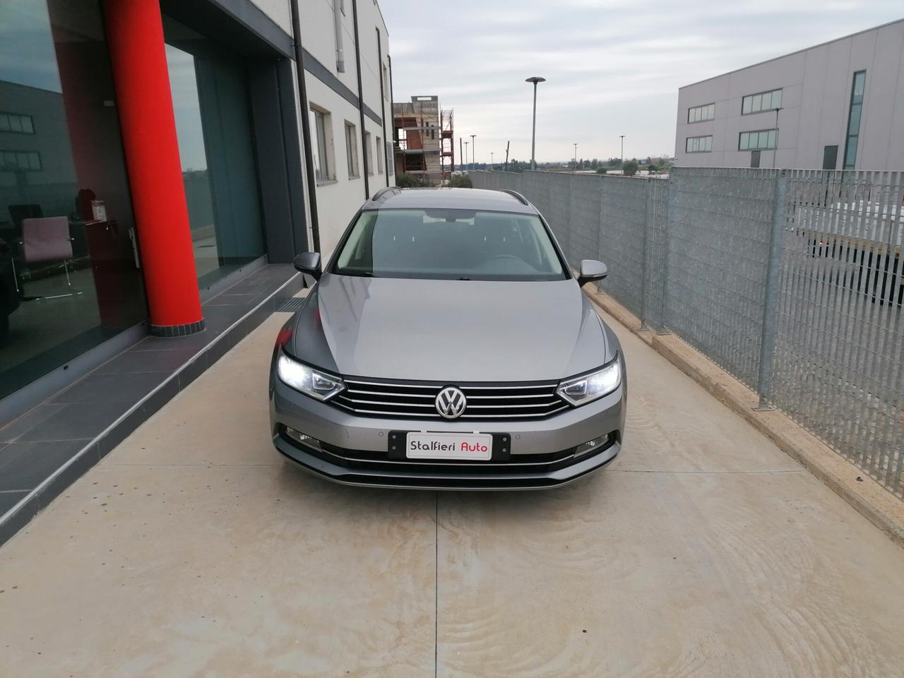 Volkswagen Passat Variant 2.0 TDI DSG Business BlueMotion Tech