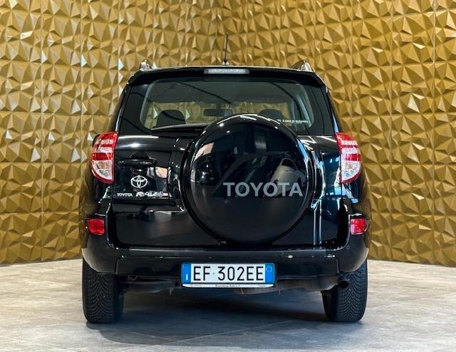 Toyota RAV 4 RAV4 2.2 D-4D 150 CV DPF Exclusive