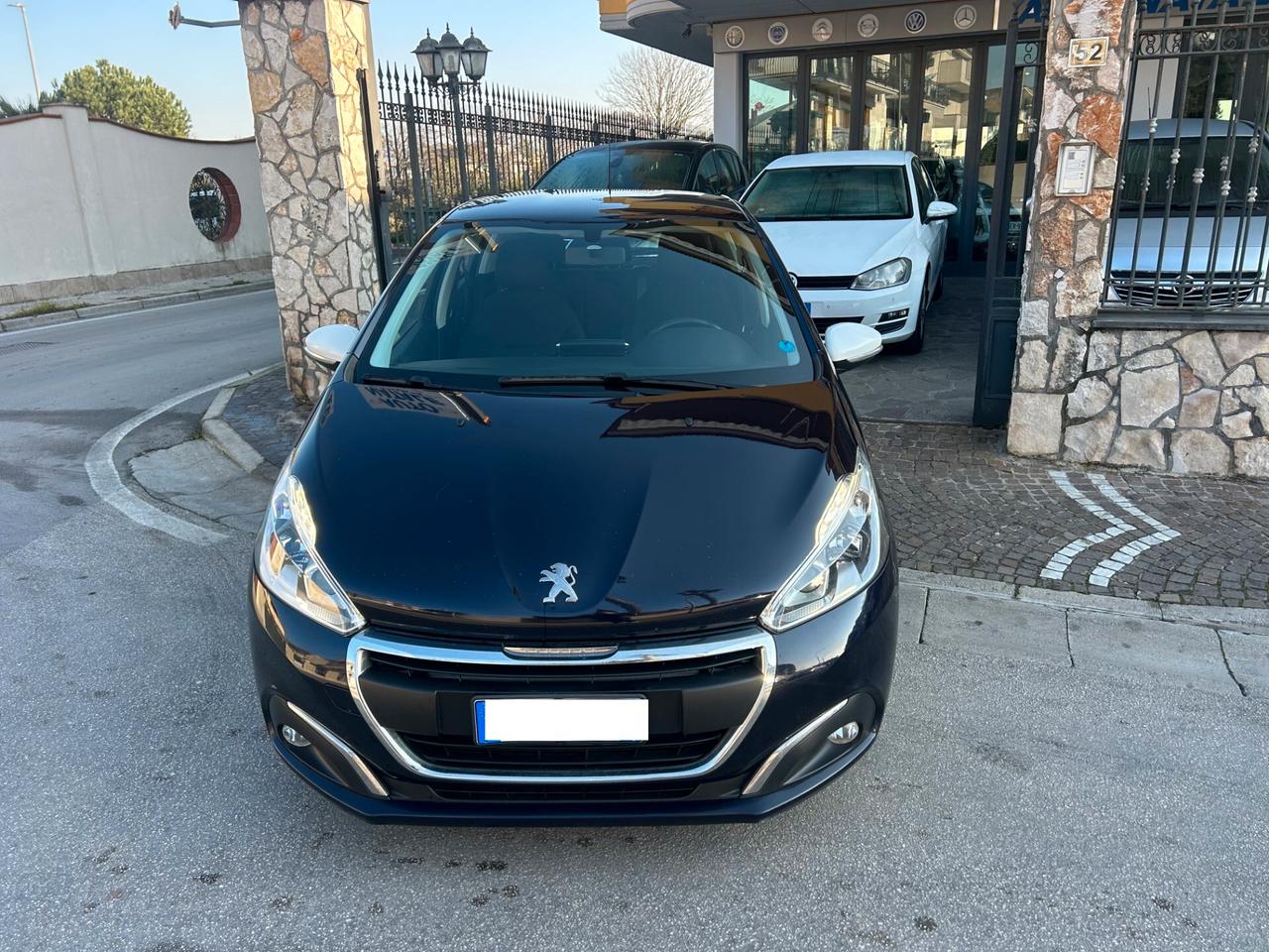 Peugeot 208 PureTech 82 5 porte Allure