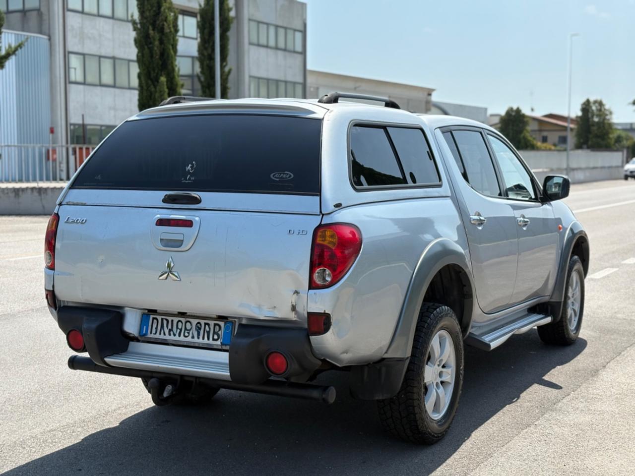 Mitsubishi L200 2.5 DI-D/136CV Club Cab Intense
