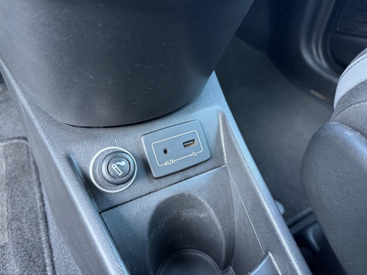 Lancia Ypsilon 1.2 69 CV 5 porte Platinum NEOPATENTATI