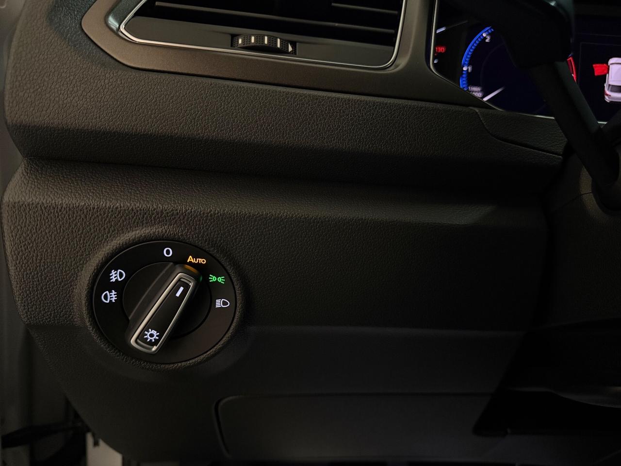 Volkswagen T-Roc 2.0 TDI SCR 4MOTION Advanced Blue