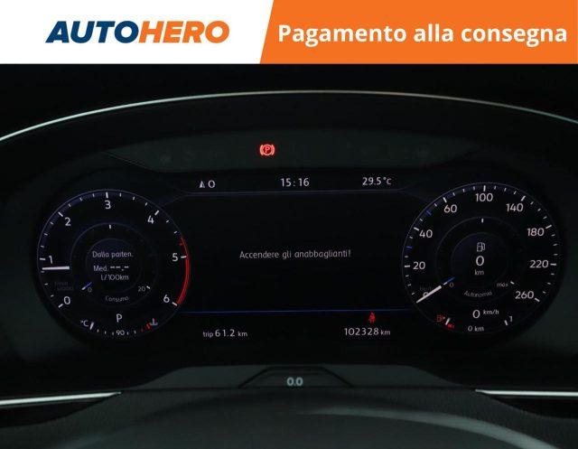 VOLKSWAGEN Passat Variant 2.0 TDI DSG Executive BlueMotion Tech.